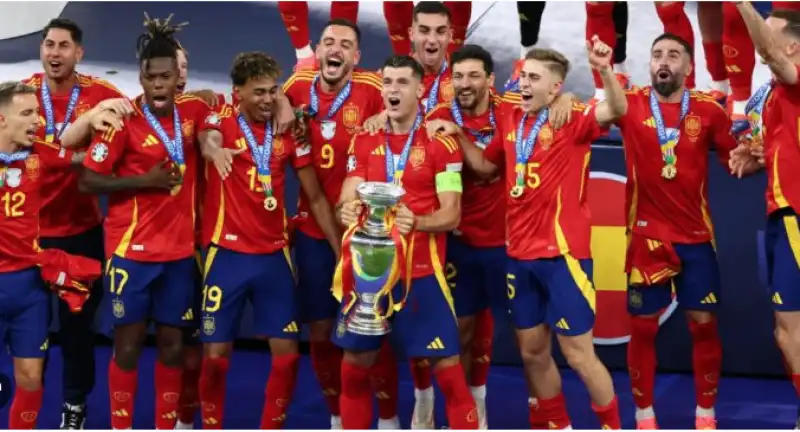 spagna campione d'europa