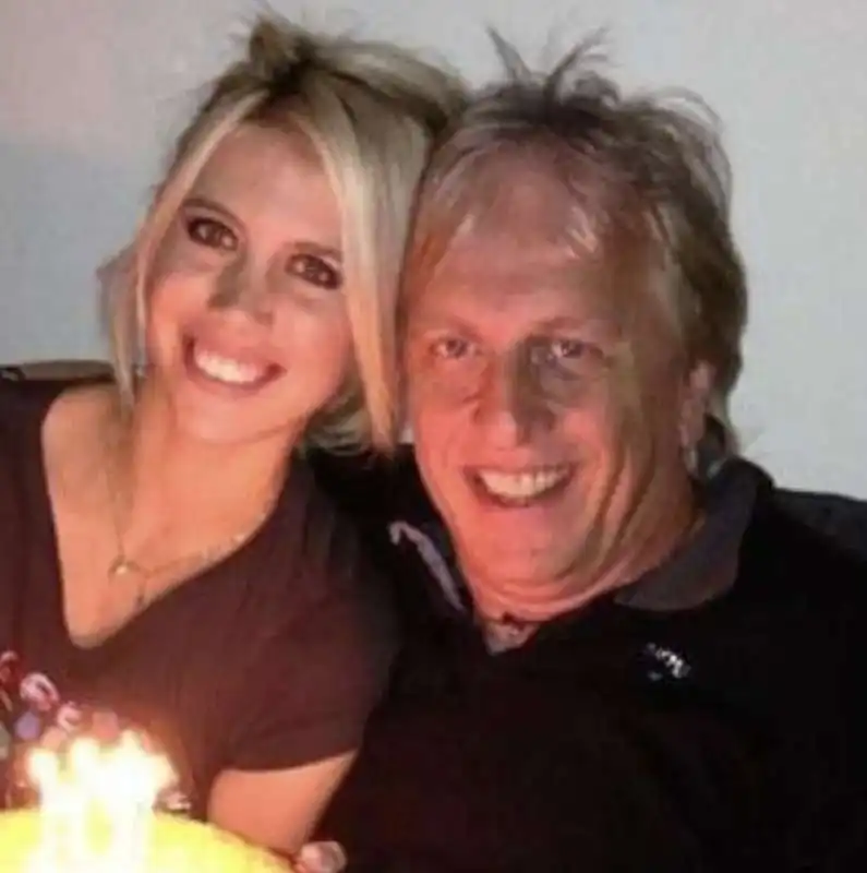 wanda nara e il padre andres 