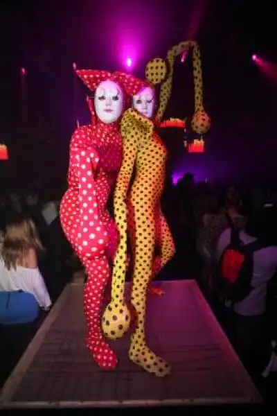 CIRQUE LE SOIR 