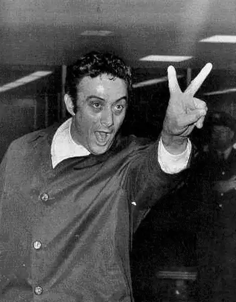 LENNY BRUCE 