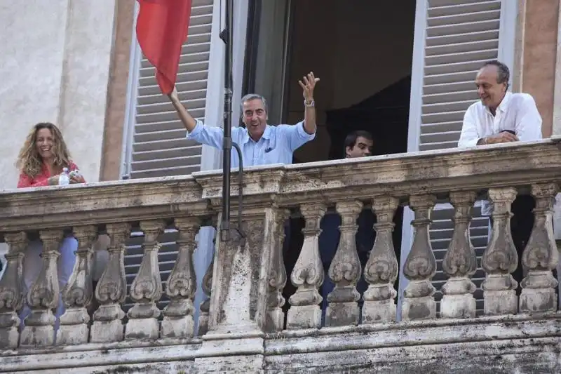 MANIFESTAZIONE PDL A VIA DEL PLEBISCITO AGOSTO GASPARRI FITTO NITTO PALMA 