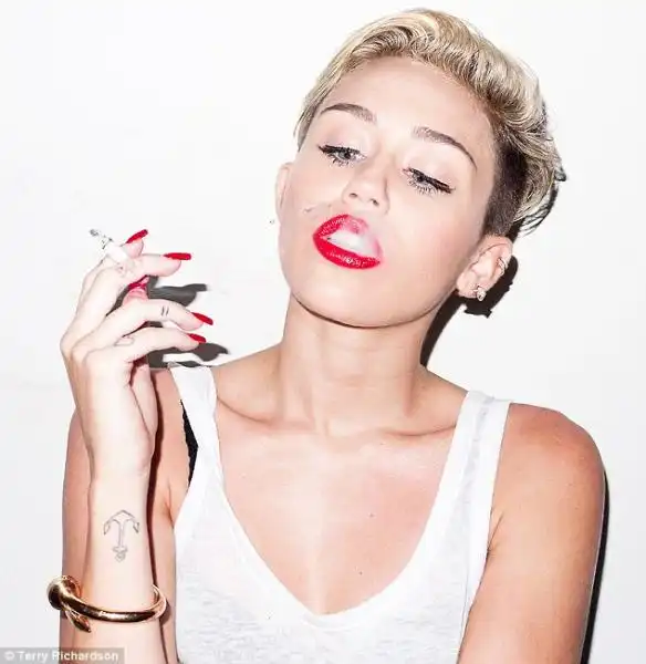 MILEY CYRUS TERRY RICHARDSON 