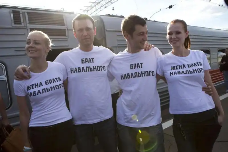 NAVALNY a c e b d f a 