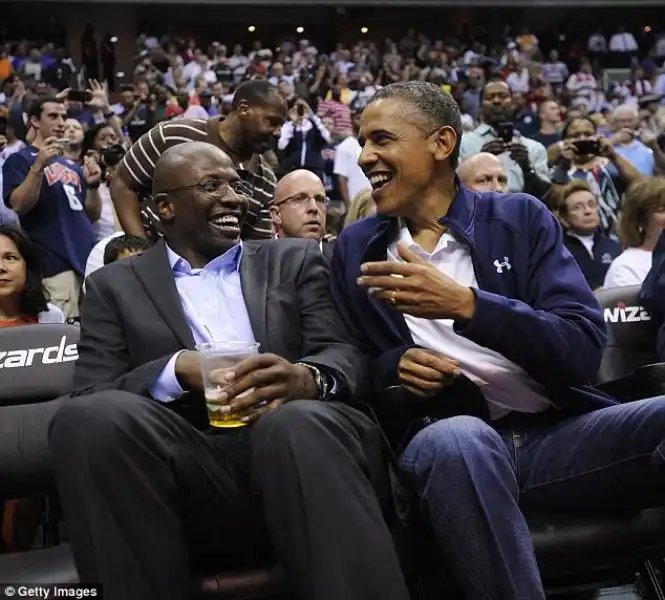 OBAMA E REGGIE LOVE