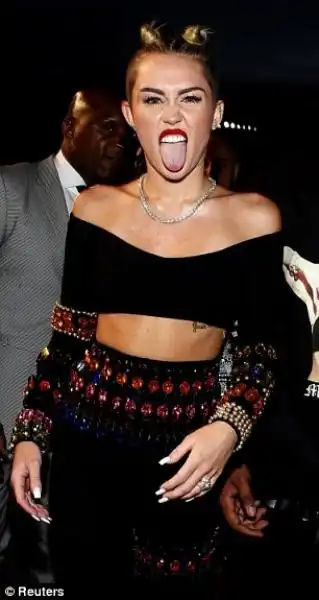 MTV VIDEO MUSIC AWARDS MILEY CYRUS 