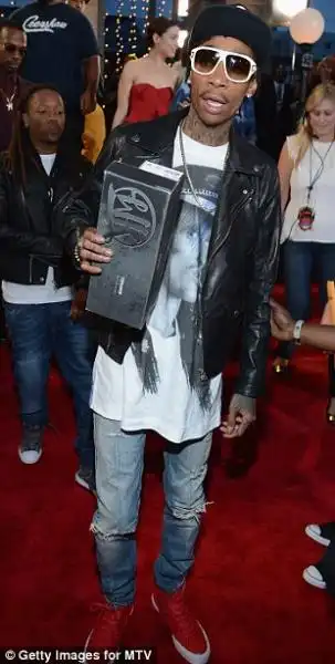 MTV VIDEO MUSIC AWARDS WIZ KHALIFA 