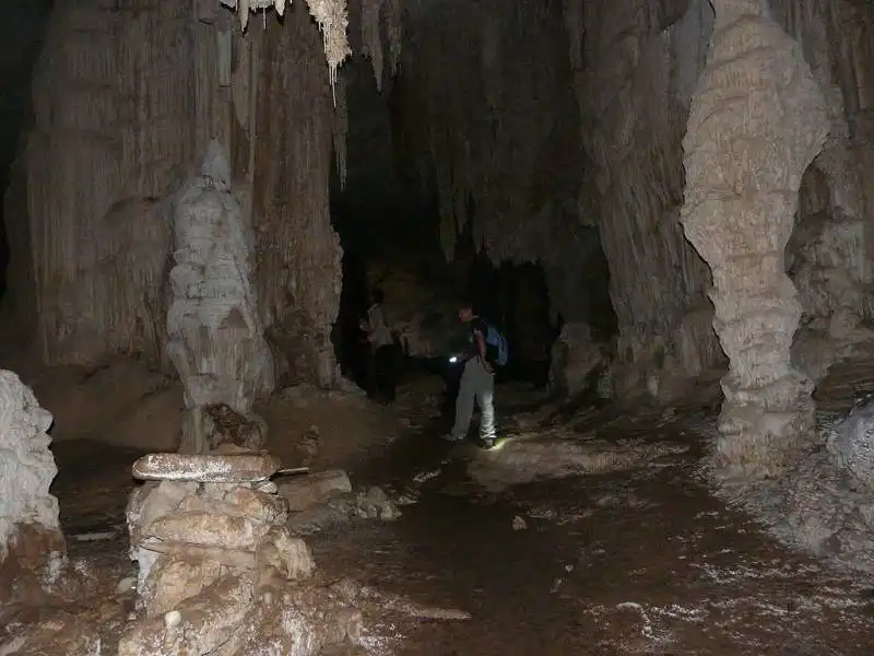 cave di socotra