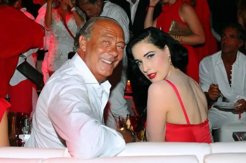 compleanno del magnate fawaz gruosi al billionaire di porto cervo, in sardegna 34