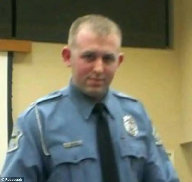 DARREN WILSON IL POLIZIOTTO CHE HA SPARATO A MICHAEL BROWN