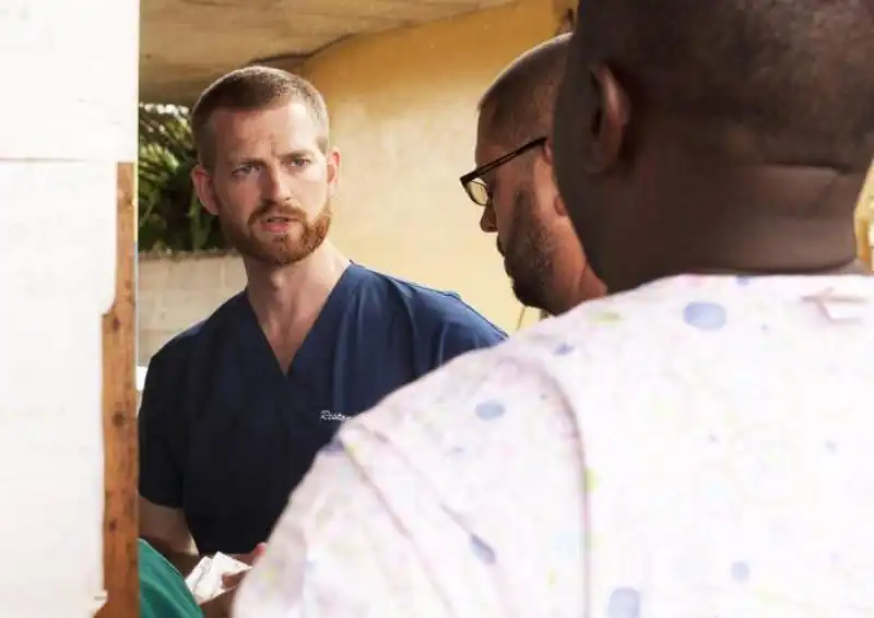 EBOLA - GUARITO IL MEDICO KENT BRANTLY 