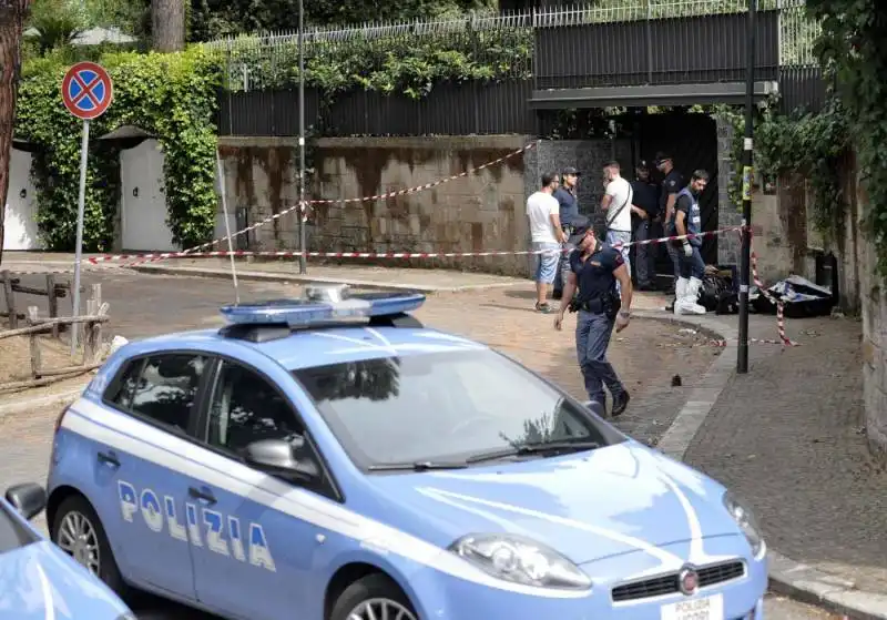 federico leonelli uccide e decapita la colf nella villa dell eur (foto lapresse) 17