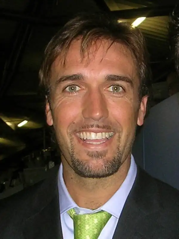 gabriel batistuta 10