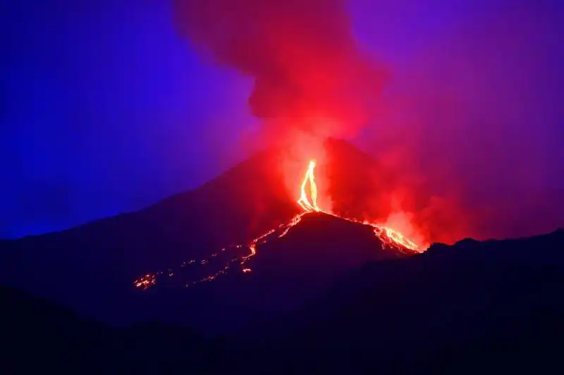 lava dell etna