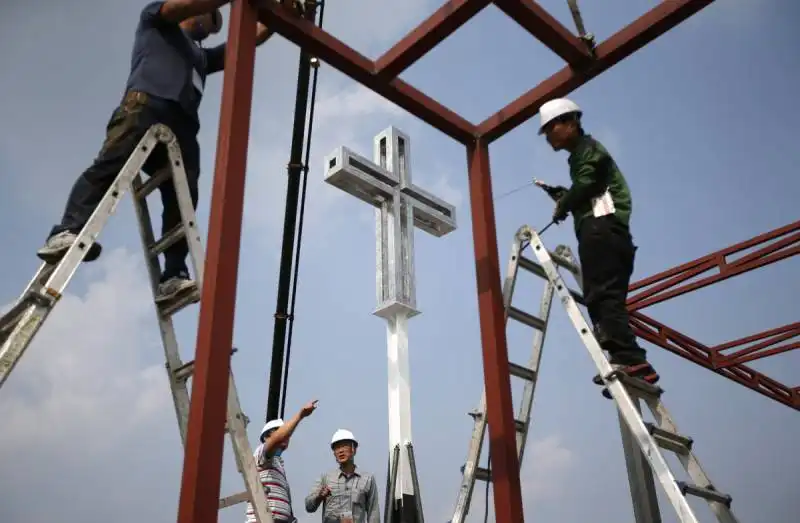 preparativi per papa francesco a seul