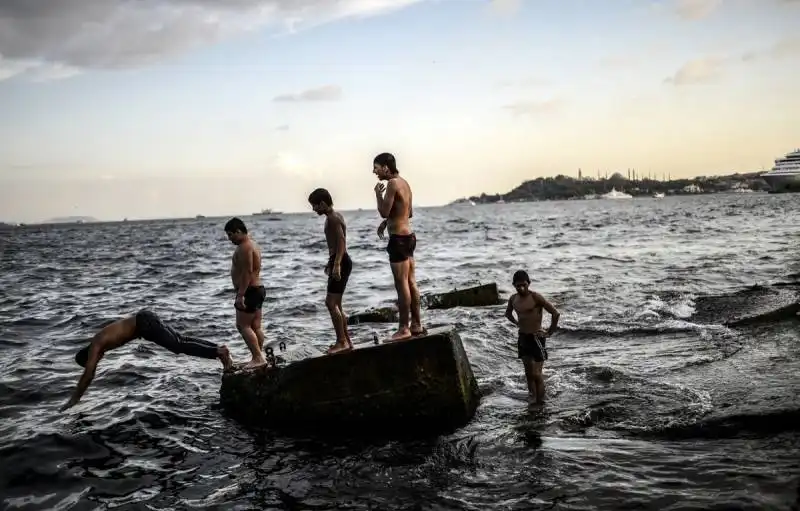 profughi siriani a istanbul