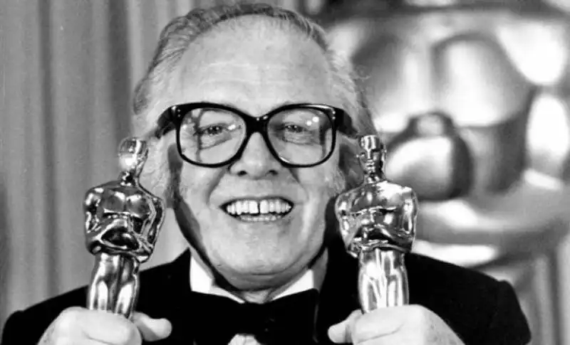 richard attenborough 32