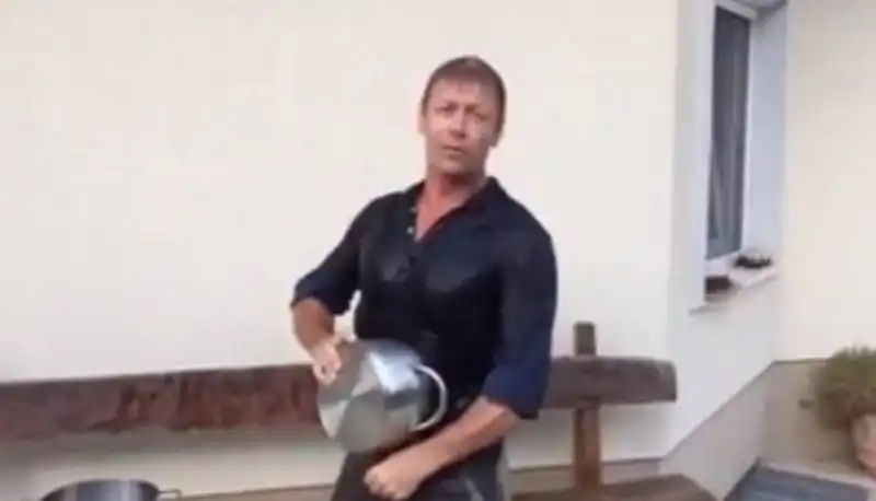 rocco siffredi ice bucket challenge 7