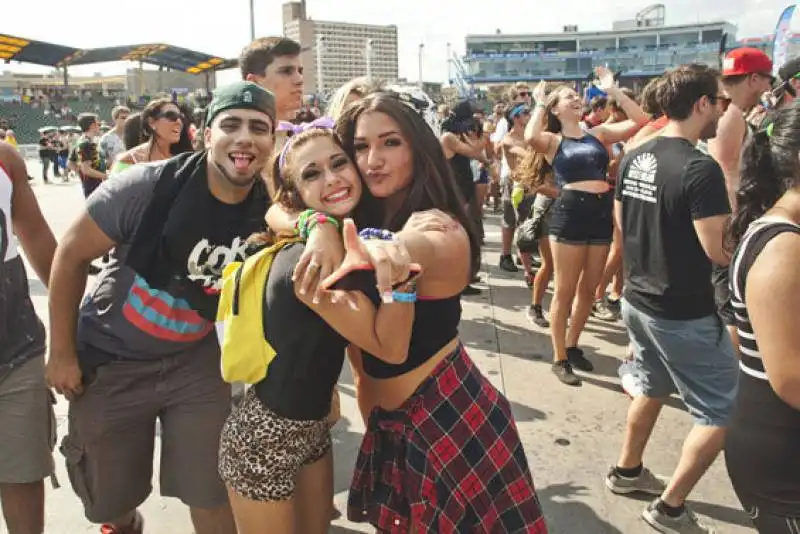 the mad decent block party a coney island    14