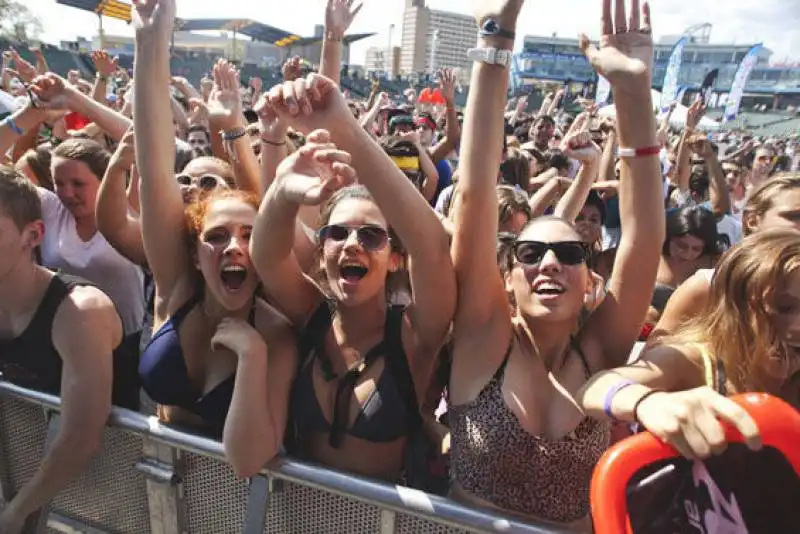 the mad decent block party a coney island    97