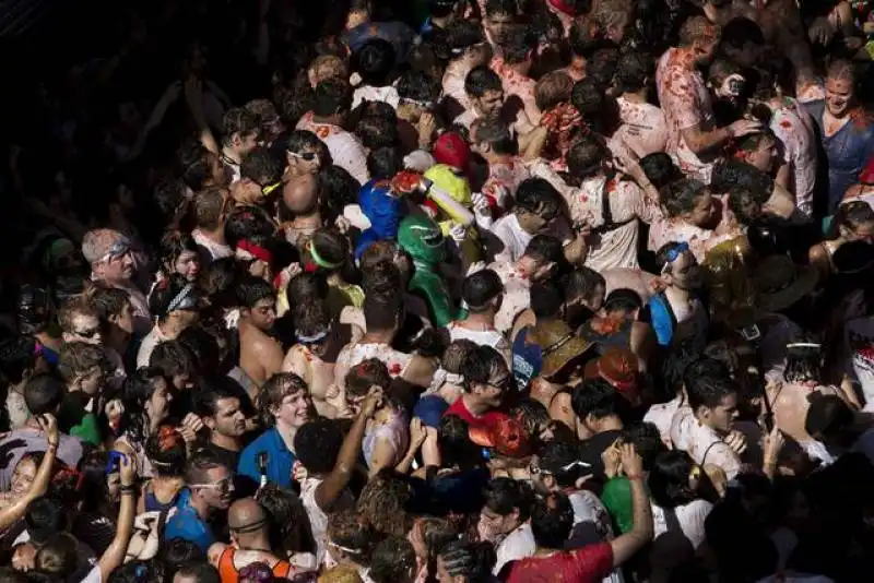 tomatina festival, la battaglia dei pomodori 7