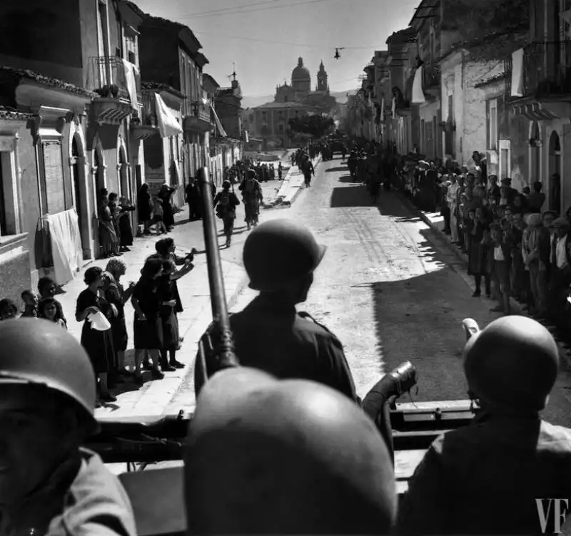 truppe americane a comiso sicilia nella secoda guerra mondiale luglio del 1943 