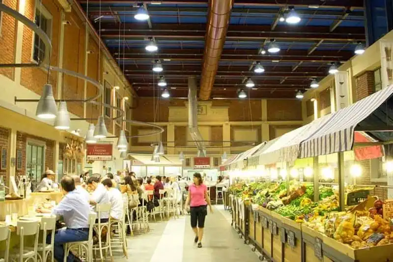 EATALY
