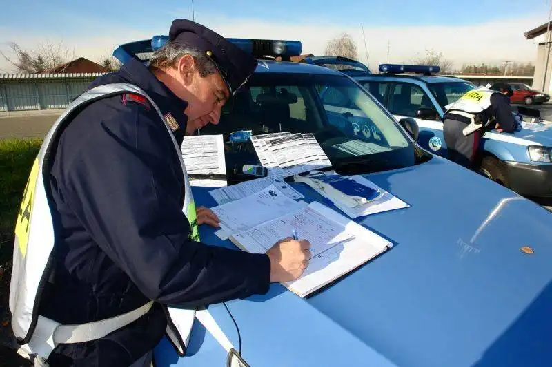 AUTO SENZA ASSICURAZIONE