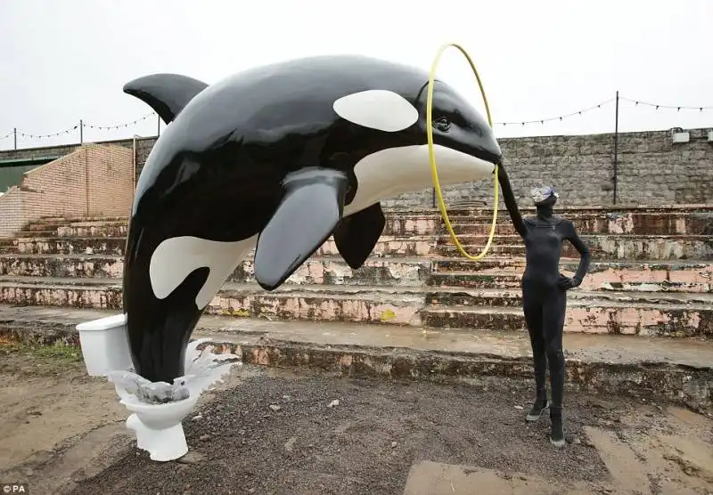 dismaland di banksy  17