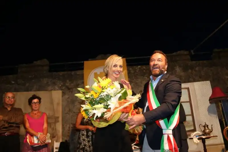 federica de sanctis con sindaco