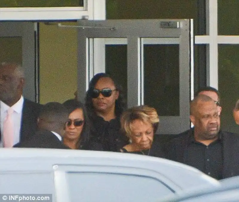 funerale bobby kristina houston  29