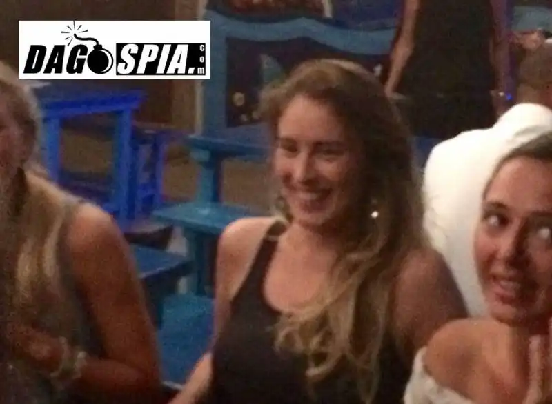 MARIA ELENA BOSCHI A FORMENTERA