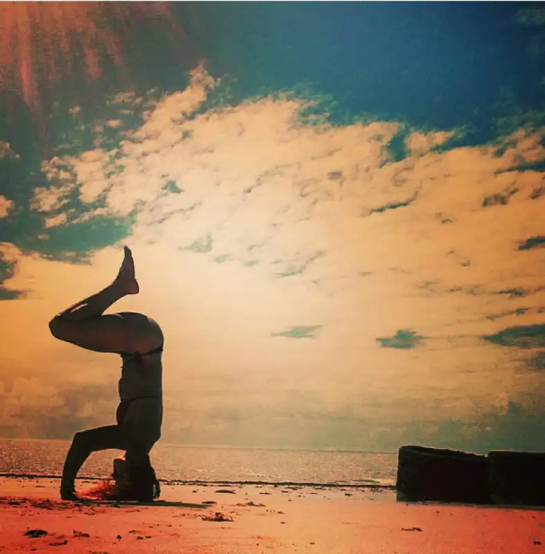 yoga al tramonto