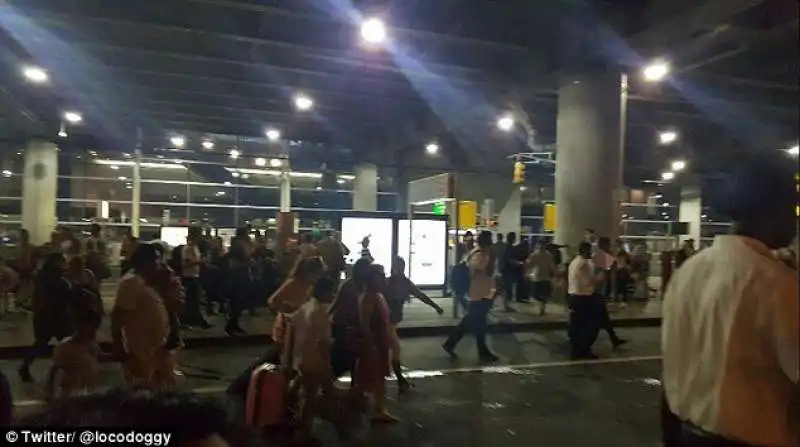 aeroporto jfk evacuato  2