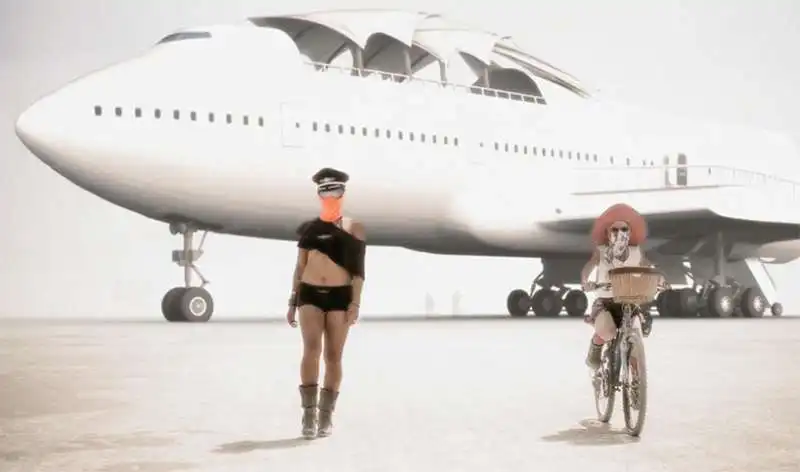 boeing 747 al burning man