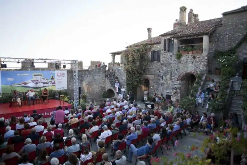 capalbio libri padellaro  4