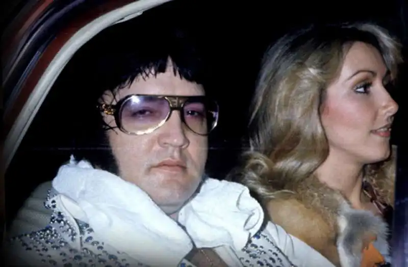 elvis e linda