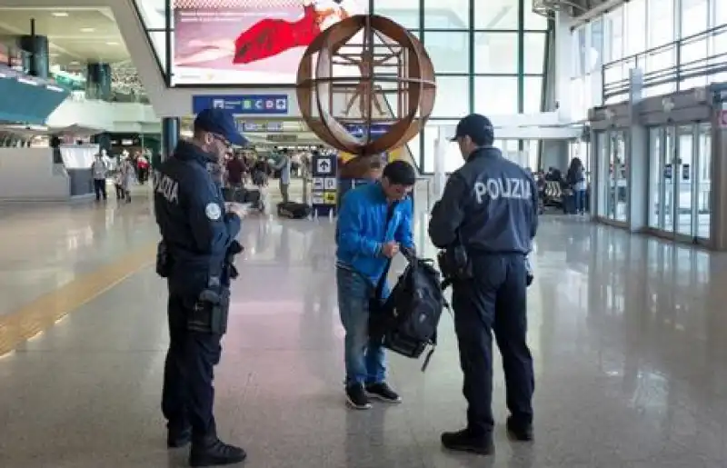 FIUMICINO CONTROLLI ANTITERRORISMO