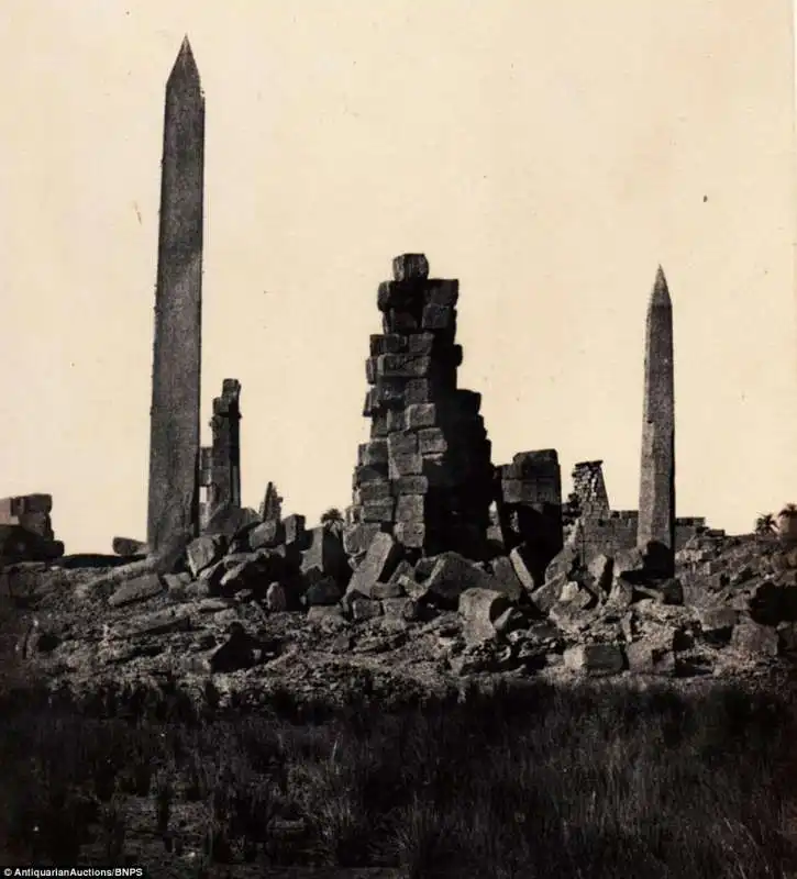 la antica tebe fotografata da du camp