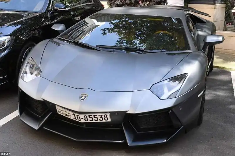 le supercar a londra  10