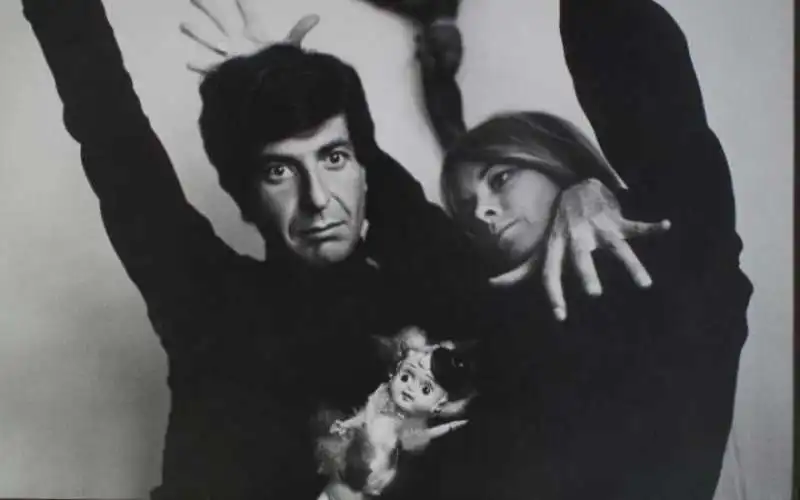 Marianne Ihlen e Leonard Cohen  