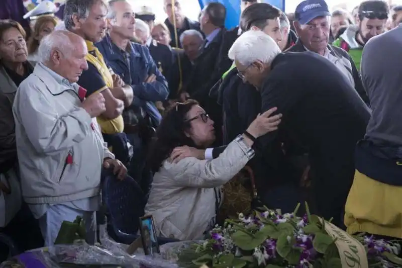 MATTARELLA AI FUNERALI DI AMATRICE 