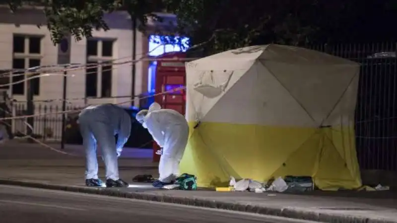 polizia scientifica londinese