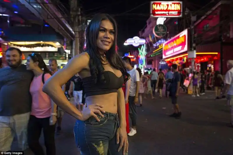 prostitute thailandia 2