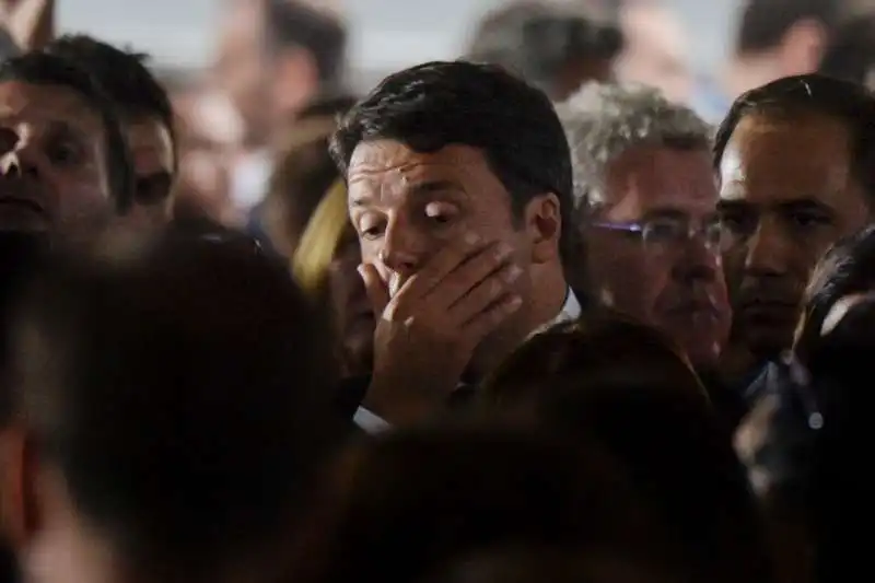 RENZI AI FUNERALI DI AMATRICE