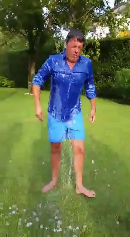 RENZI ICE BUCKET CHALLENGE