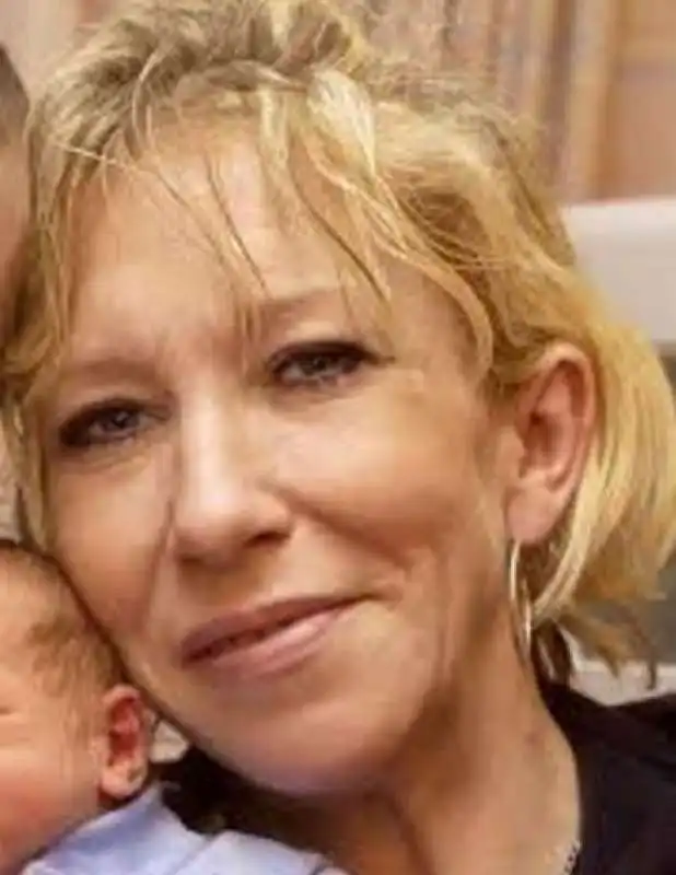 SALLY JONES 3