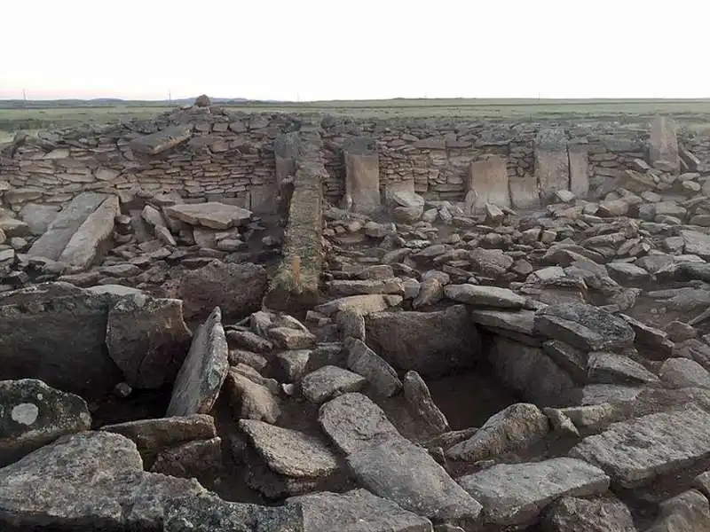 scoperta piramide egizia in kazakistan