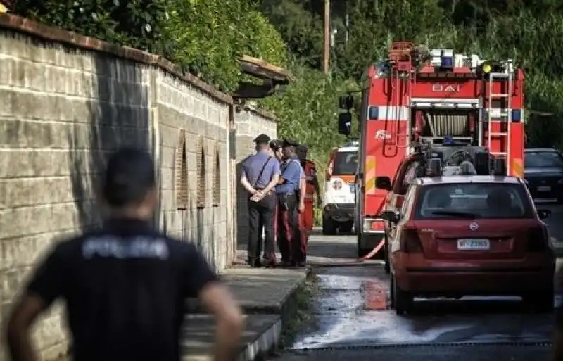 villa dei casamonica bruciata morto il piromane  3