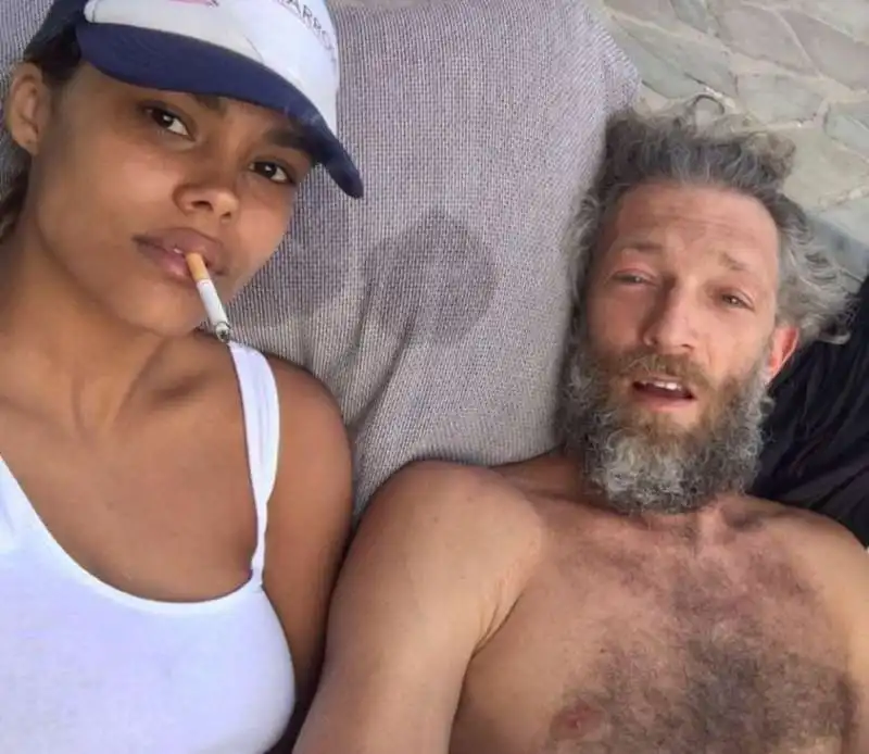 vincent cassel tina kunakey