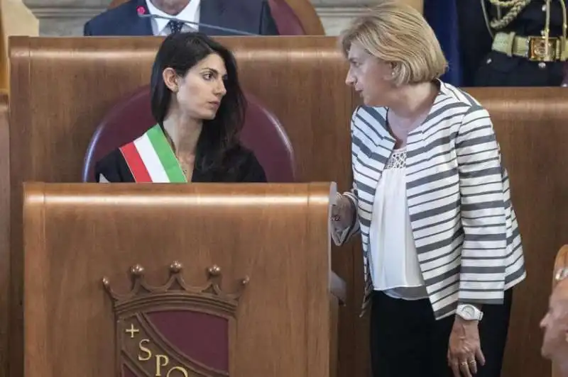 virginia raggi paola muraro